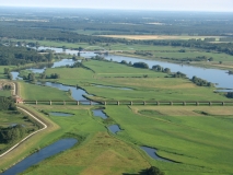 alte und neue Elbbrücke bei Dömitz...